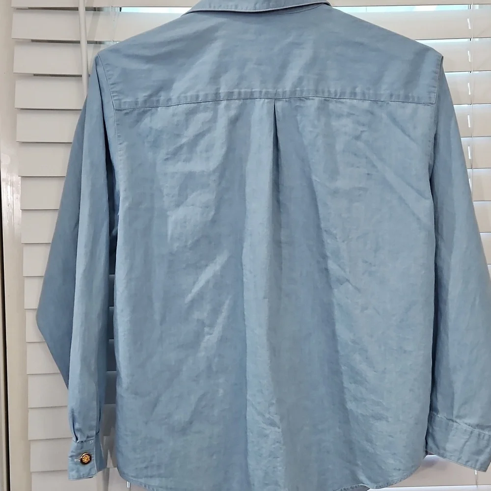 Talbots Blue Cotton Blouse With Gold Buttons Sz M